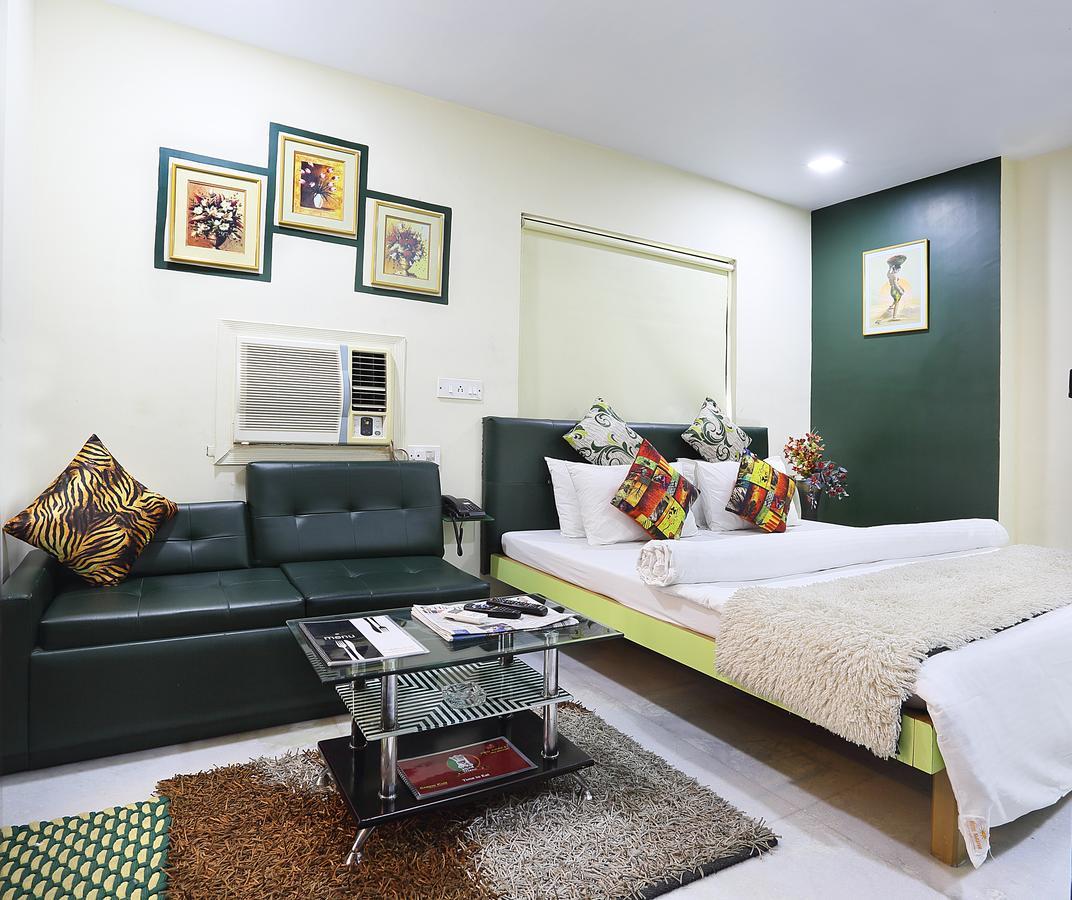 Hotel Narayani Enclave Calcutta Eksteriør billede