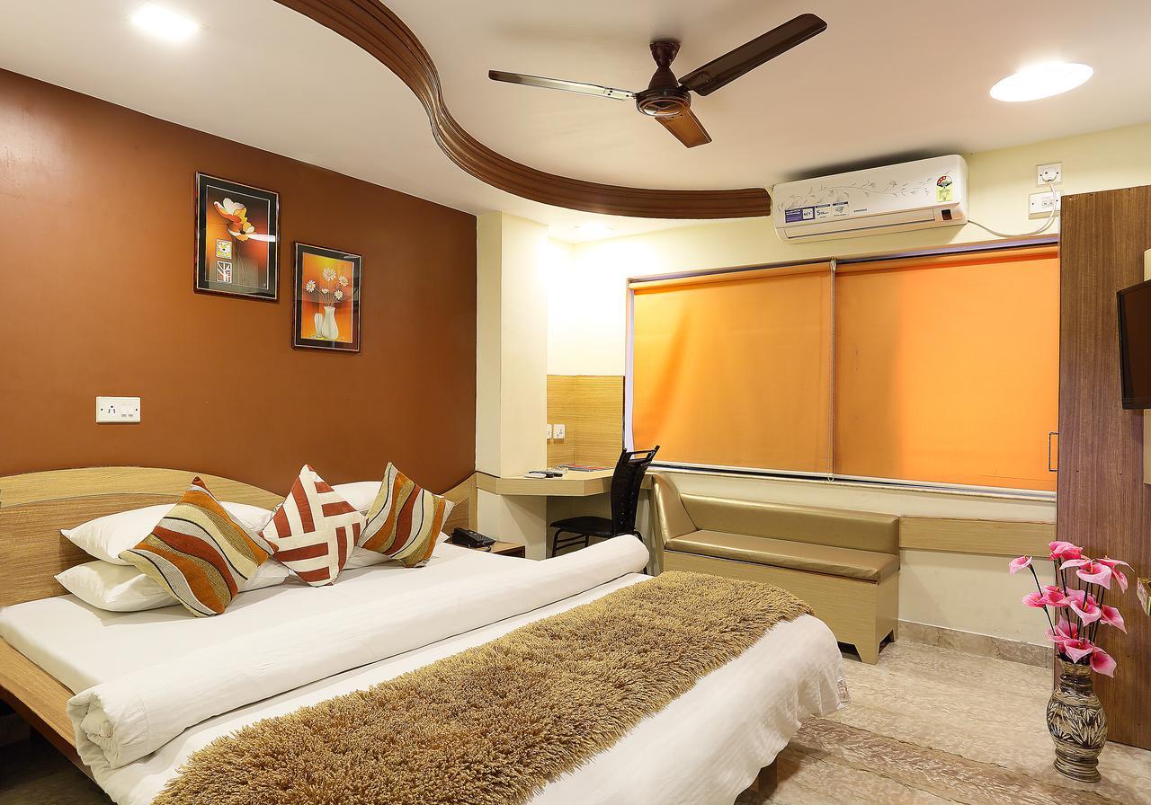 Hotel Narayani Enclave Calcutta Eksteriør billede