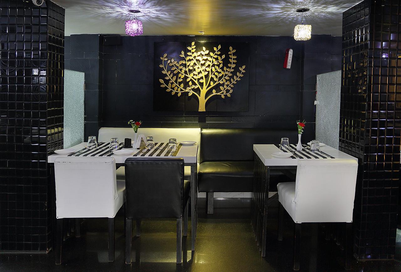 Hotel Narayani Enclave Calcutta Eksteriør billede