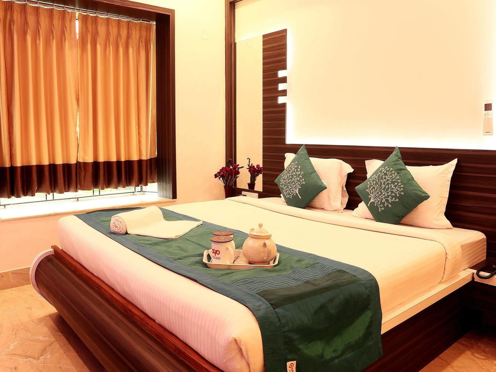 Hotel Narayani Enclave Calcutta Eksteriør billede