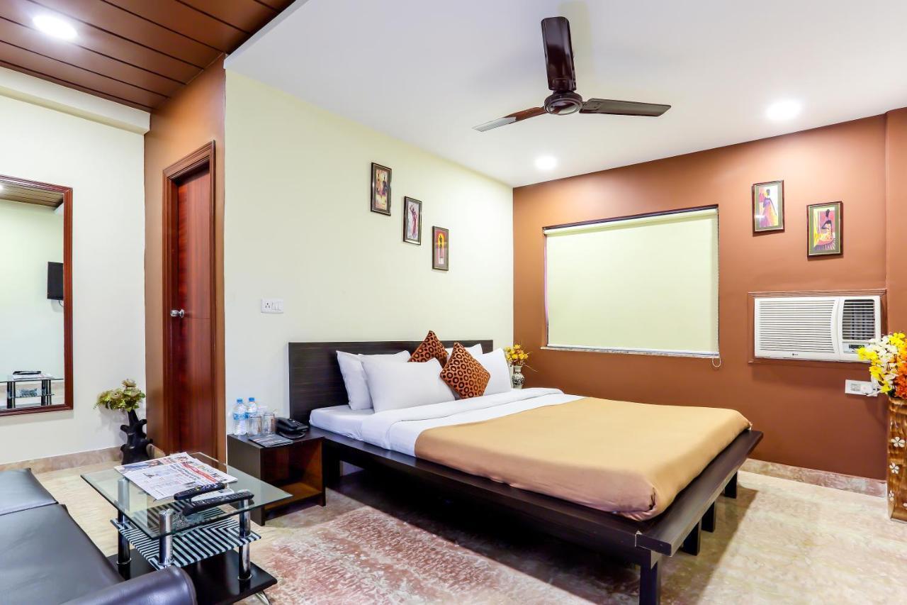 Hotel Narayani Enclave Calcutta Eksteriør billede
